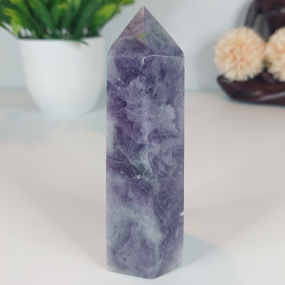 Rainbow Fluorite Tower | Focus, Clarity & Energetic Harmony - Picture 6 of 8